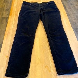 Michael Kors straight leg stretch black corduroy jeans 4 30.5” inseam